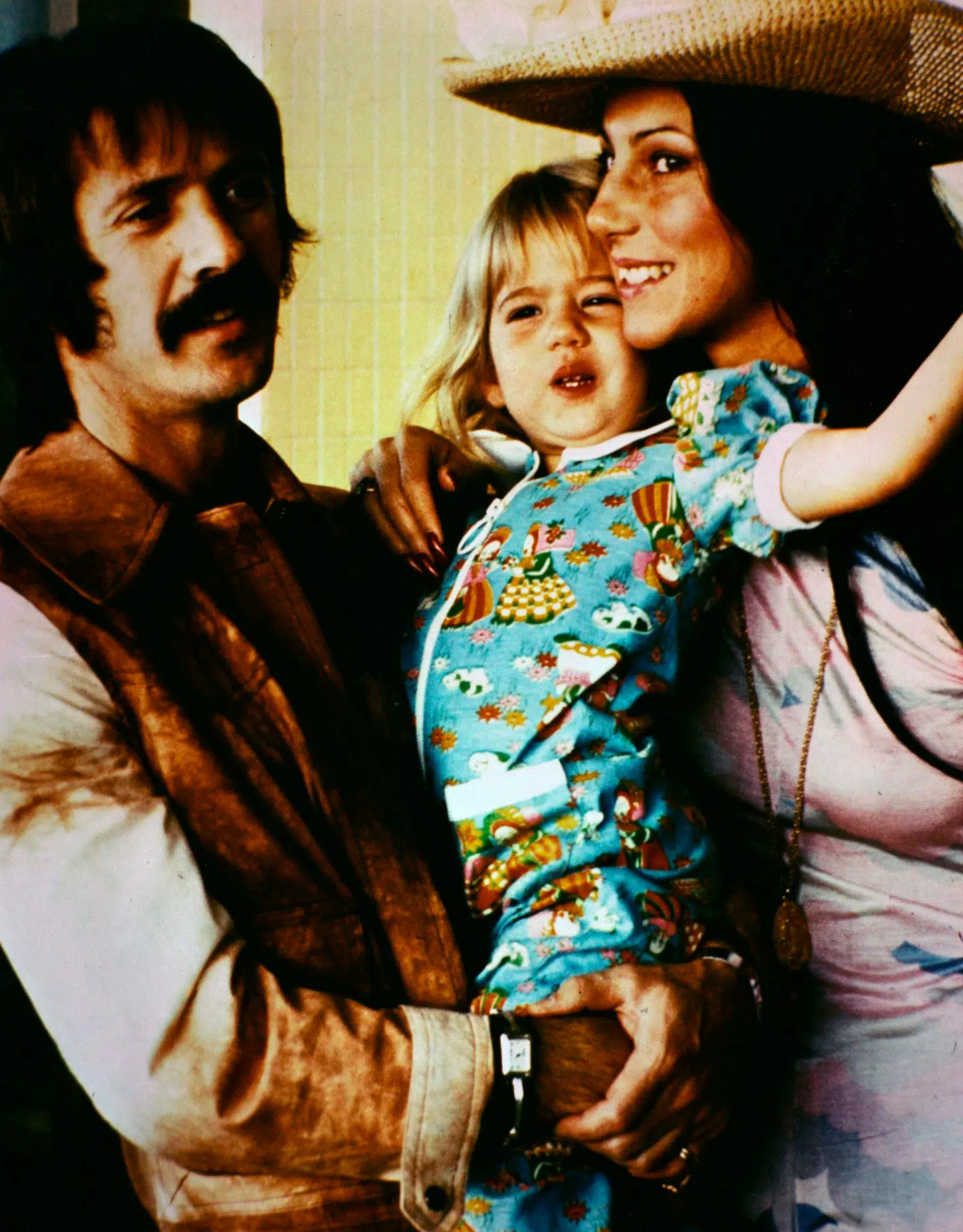 Sonny Bono og Cher fik datteren Chastity sammen, der i dag har skiftet navn og køn som manden Chaz.
