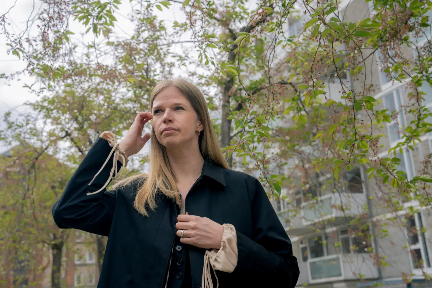 I tænketanken EQUALIS stiller administrerende direktør Gine Kampmann sig uforstående over for regeringens ønske om at rulle dansk lovgivning om kønsbalance i toppen af dansk erhvervsliv tilbage.