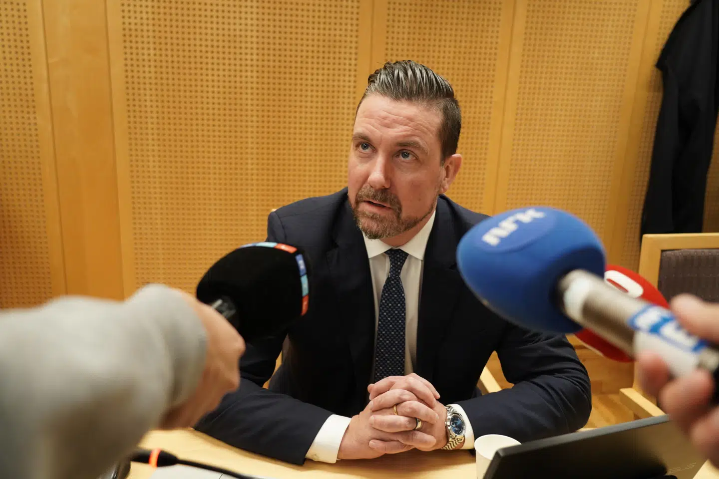 Marius Borg Høibys advokat, Øyvind Bratlien, ses her i retten i onsdags, hvor den norske kronprinsessesøn blev varetægtsfængslet.