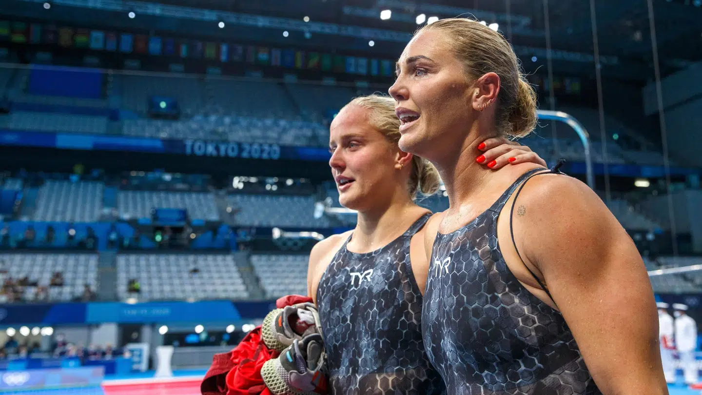 Signe Bro og Jeanette Ottesen ved OL i 2021.