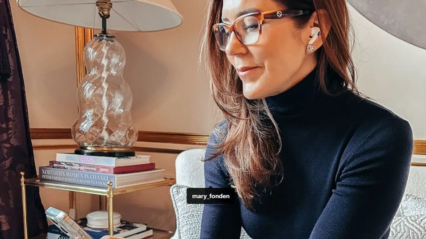 Dronning Mary og Mary Fonden sender en ny podcast på gaden.