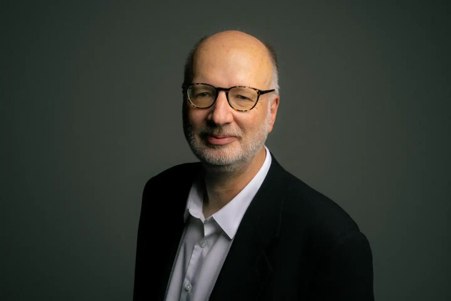 Poul Høi, international korrespondent på Berlingske, fylder torsdag 60 år. Her fotograferet – mod sin vilje – i slutningen af oktober.