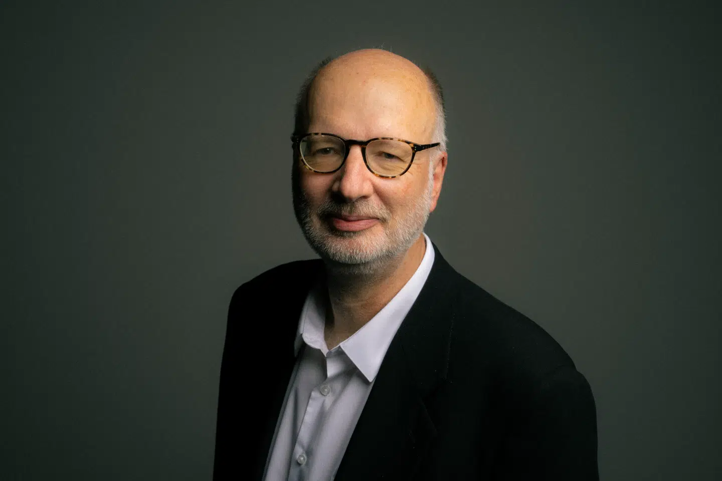 Poul Høi, international korrespondent på Berlingske, fylder torsdag 60 år. Her fotograferet – mod sin vilje – i slutningen af oktober.