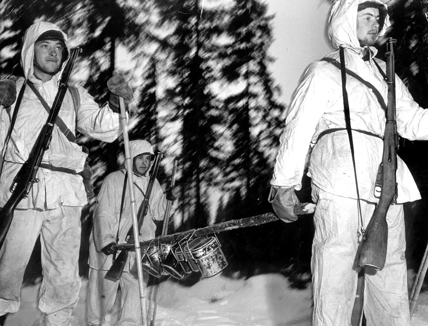Finske skitropper under Vinterkrigen mod Rusland, 1939. Arkivfoto: Scanpix