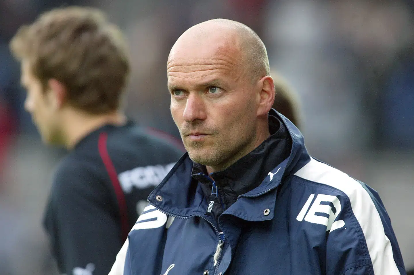 I 00'erne var Erik Rasmussen en af de største trænerprofiler i Superligaen. Her ses han som FC Midtjylland-træner. (Arkivfoto).