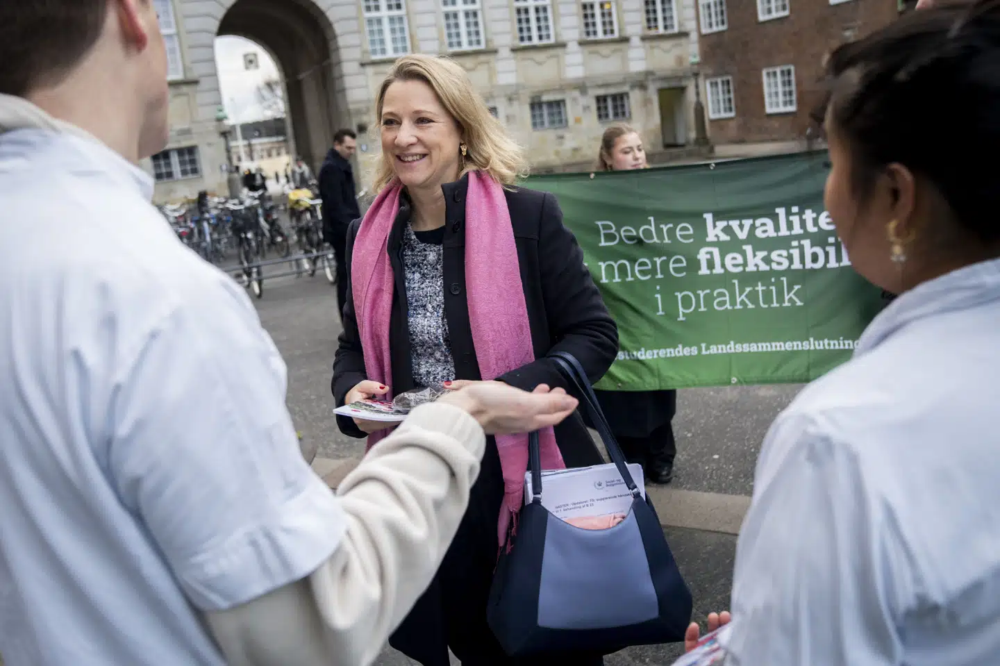 Social- og boligminister Sophie Hæstorp Andersen (S) og en række partier er enige om en aftale, som betyder, at der skal laves en uvildig undersøgelse af ægteskaber med mindreårige siden 1970. (Arkivfoto).