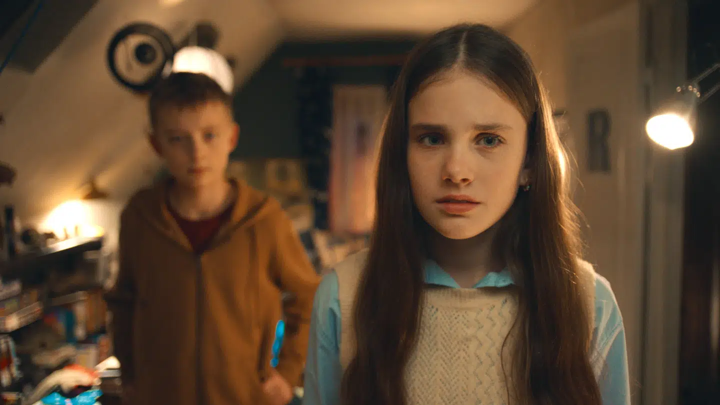 De to børnehovedroller i 'Tidsrejsen 2' Holly og Romeo spilles af Lærke Krabbe De Waal og Frederik Thoft.