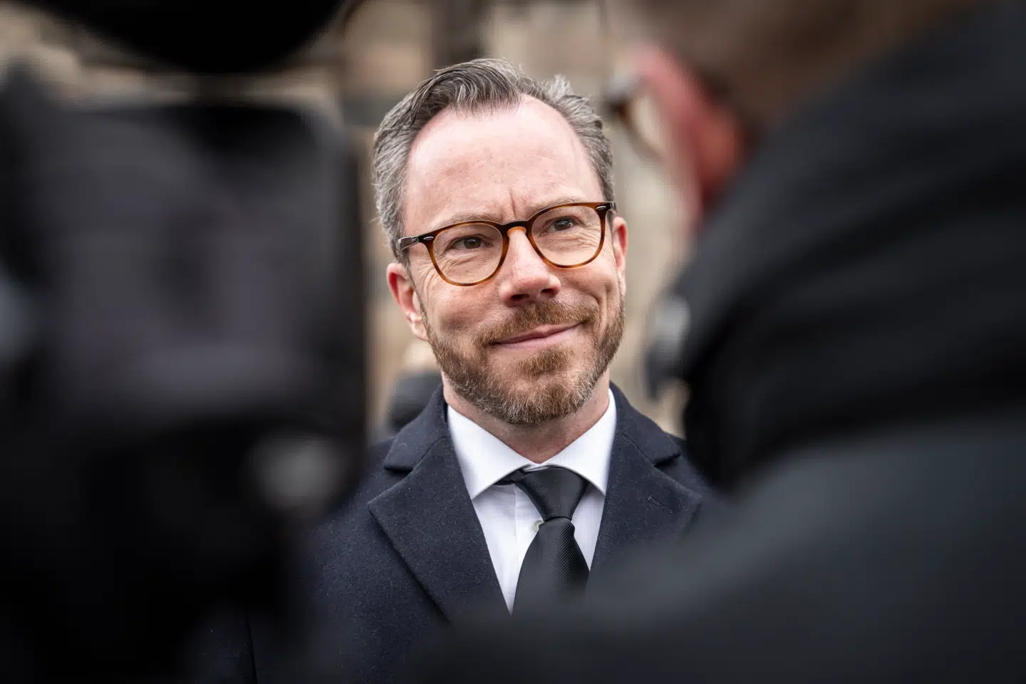 Jakob Ellemann-Jensen har skrevet en bog under sin sygdomsperiode, men den bliver aldrig udgivet, siger han ifølge DR.