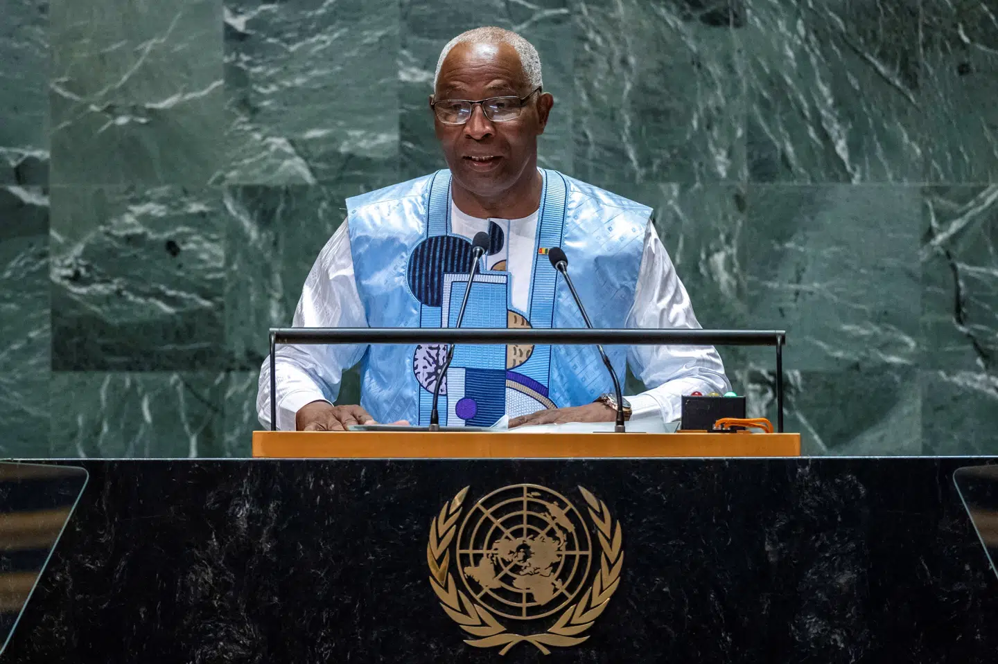 Bah Oury, Guineas statsminister, meldte om adskillige omkomne i forbindelse med en fodboldkamp i landet søndag aften. Senere blev det bekræftet af Guineas regering, at mindst 56 er døde. (Arkivfoto).