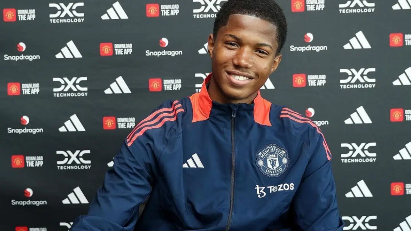 Der er rift om 17-årige Chido Obi-Martin.