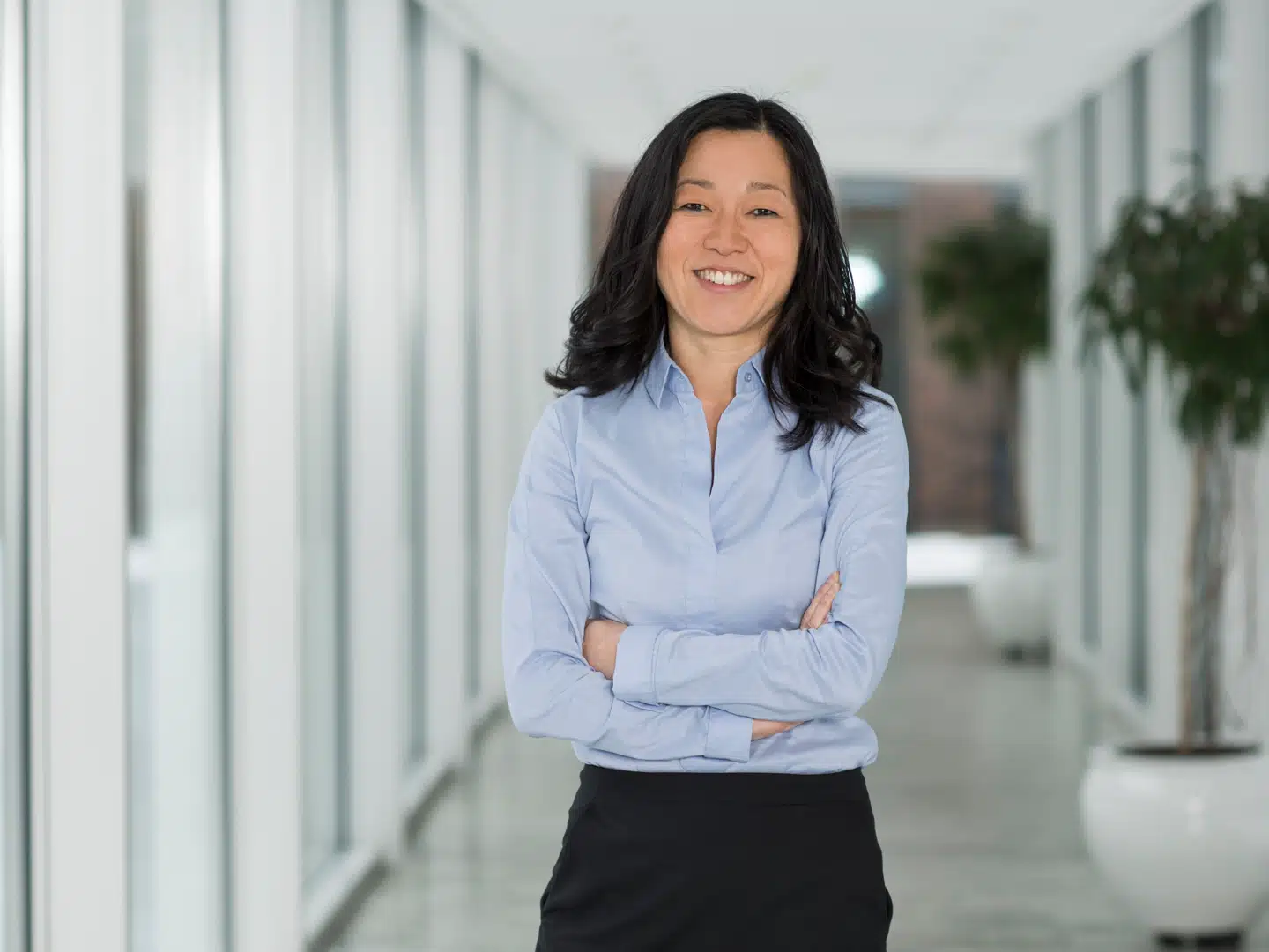 Chefstrateg hos PFA Tine Choi Danielsen ser flere grunde til, at de amerikanske aktier i år har givet baghjul til de europæiske. Men selvom de amerikanske aktier nu er historisk dyre, ser hun stadig bedre muligheder for afkast på den anden side af Atlanten.