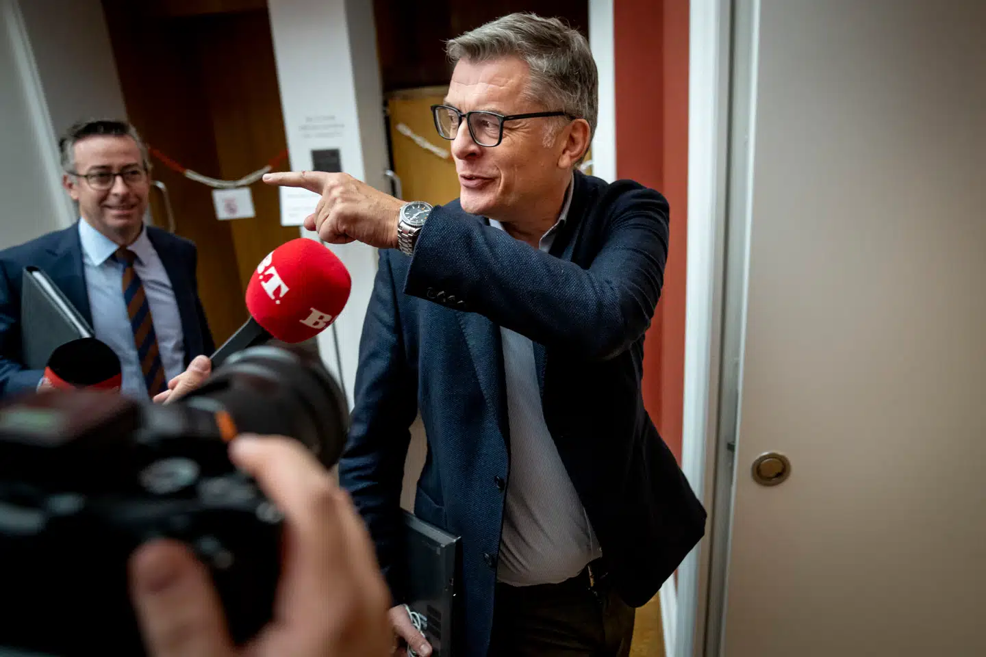 Jan E. Jørgensen mener, at spærregrænsen bør hæves. Her ankommer han til gruppemøde i Venstre på Christiansborg. Foto: Mads Claus Rasmussen, Scanpix.