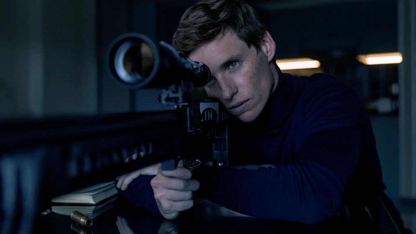 Eddie Redmayne som lejemorder i 'The Jackal of the day'.