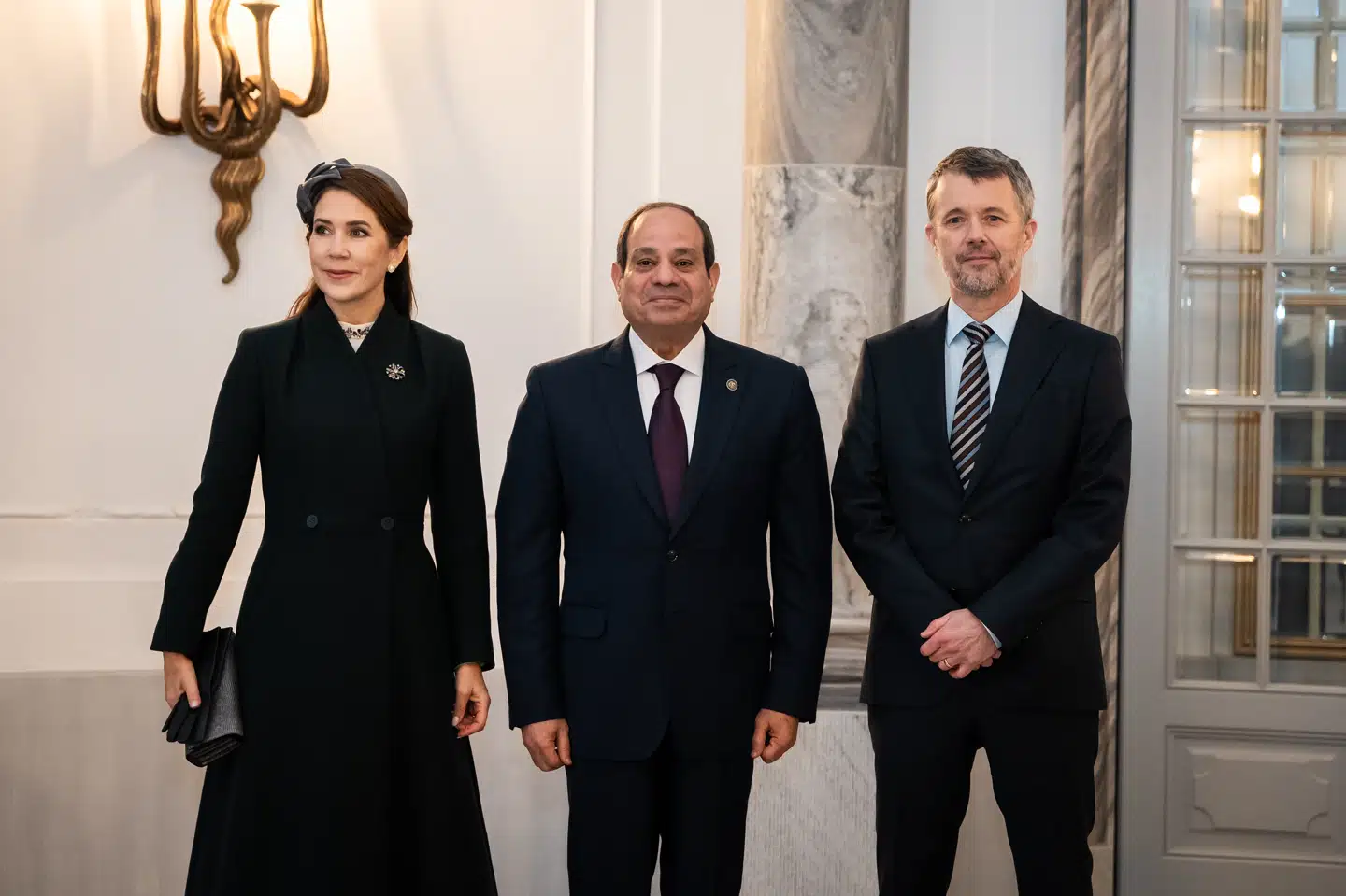 Egyptens præsident, Abdel Fattah al-Sisi,er fredag ankommet til Danmark og har modtaget Elefantordenen.