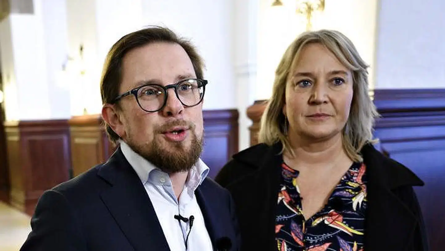 Christina Egelund og Simon Emil Ammitzbøll-Bille ses her på Christiansborg efter nyheden om, at de tidligere profiler for Liberal Alliance stifter partiet Fremad, torsdag den 7. november 2019.