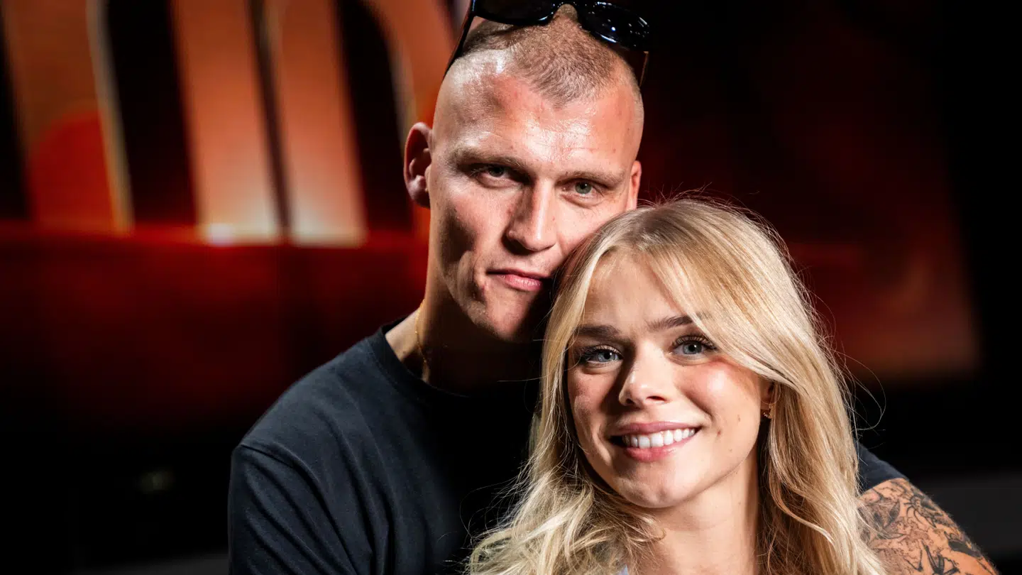 Sebastian Bull og Asta Björk var forlovede i et år, men nu er kendisparret fortid, lyder det.