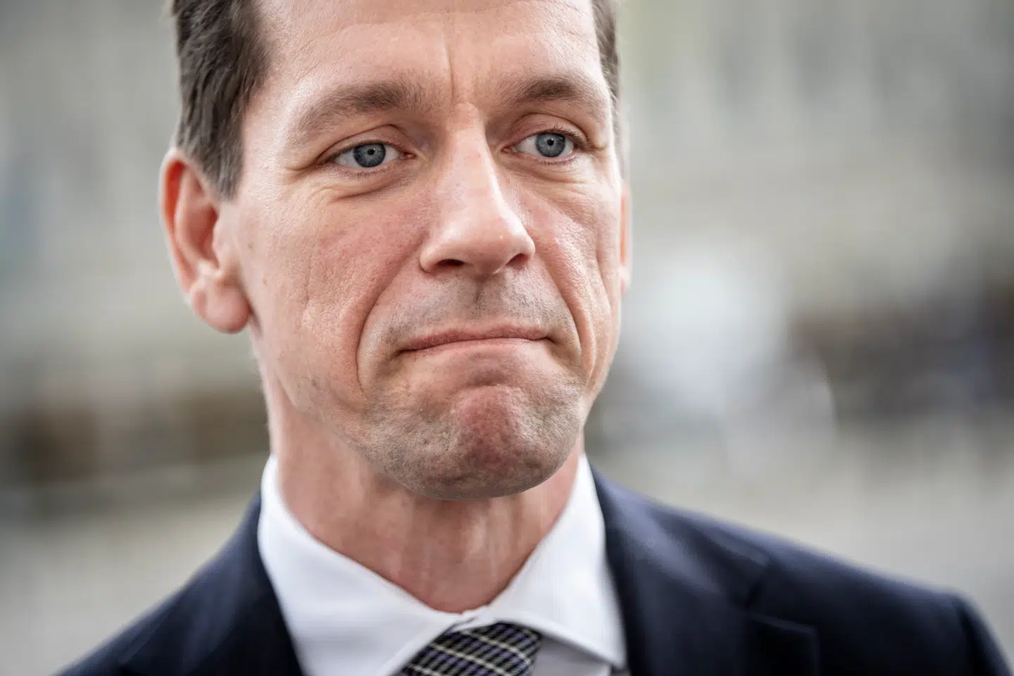 »Jeg ser på det, at der nu er en mulighed – hvis der kommer fred i Syrien – for en række syriske statsborgere at komme hjem og genopbygge landet,« siger udlændingeminister Kaare Dybvad (S) til TV 2 News.