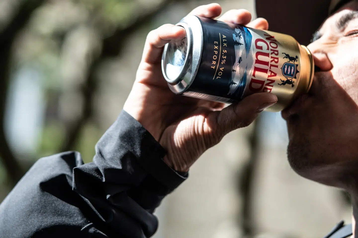 Danmark er et af de lande, hvor alkohol er mest tilgængeligt og synligt sammenlignet med vores europæiske naboer, skriver en række organisationer.