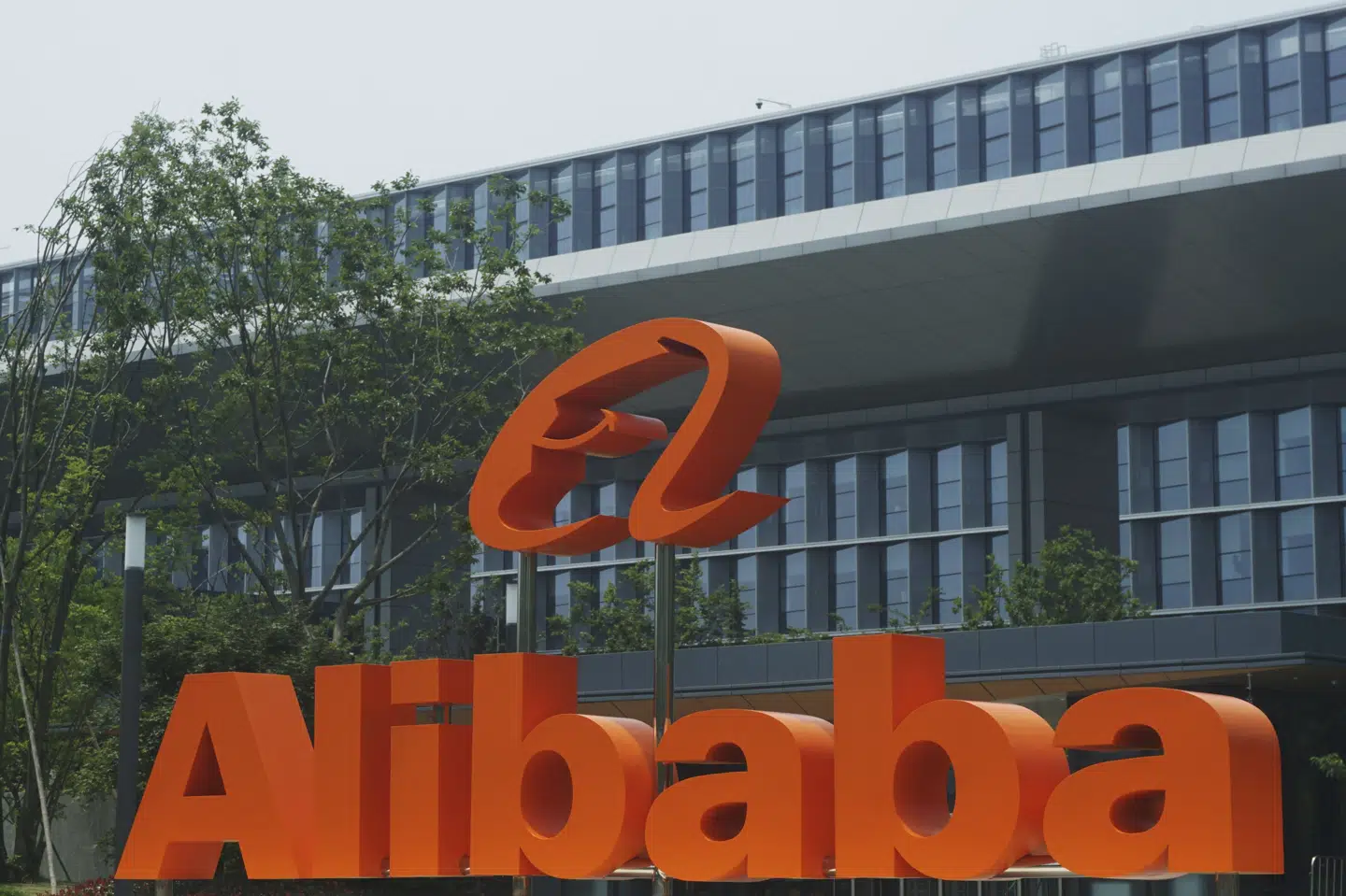 Alibaba står bag handelsplatformen AliExpress. Selskabets hovedkontor ligger i den kinesiske storby Hangzhou. (Arkivfoto).