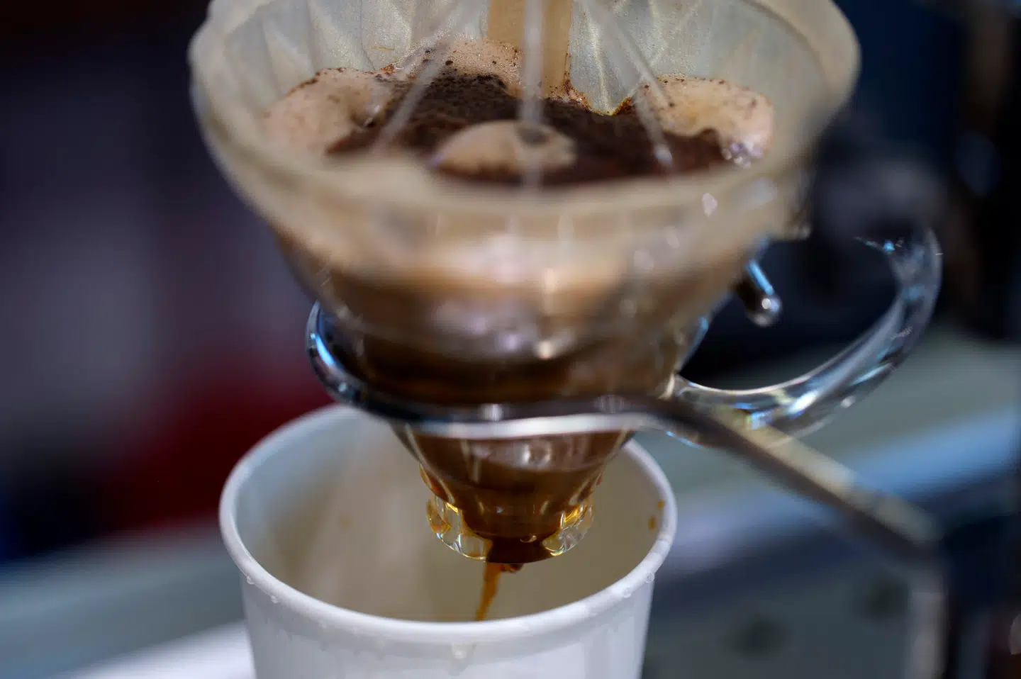 I noget tid har de store kafferisterier været i stand til at absorbere prisstigninger, men det kan ændre sig snart.