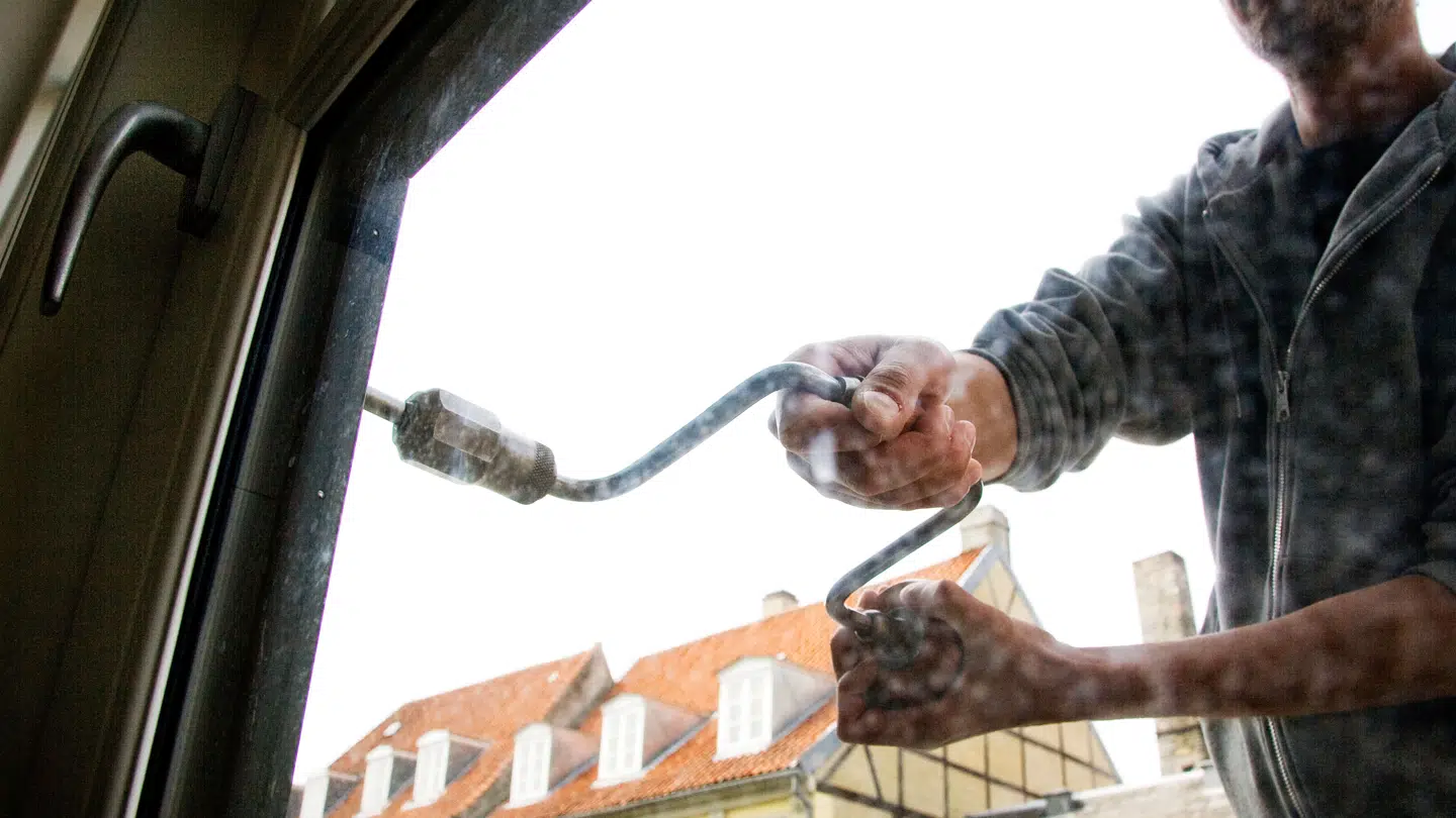 Der er flere råd til, hvad du skal gøre og ikke skal gøre, inden du forlader dit hjem i julen for at undgå indbrud.