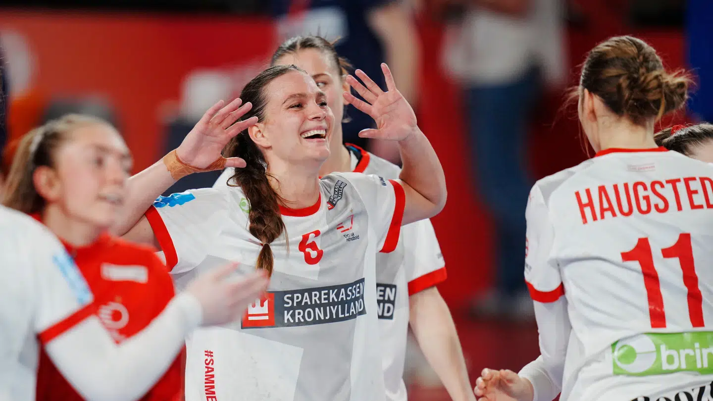Danmark møder Holland i mellemrunden ved EM i kvindehåndbold i Wien onsdag den 11. december 2024.