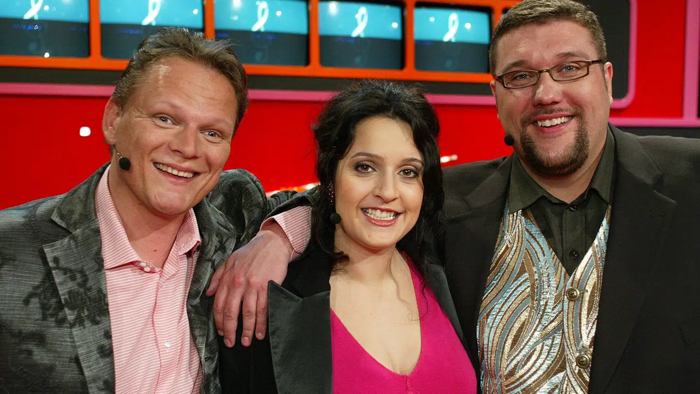 Sascha Dupont med Sigurd Barrett og Amin Jensen, da DR i 2000 lancerede 'Hit med sangen'.