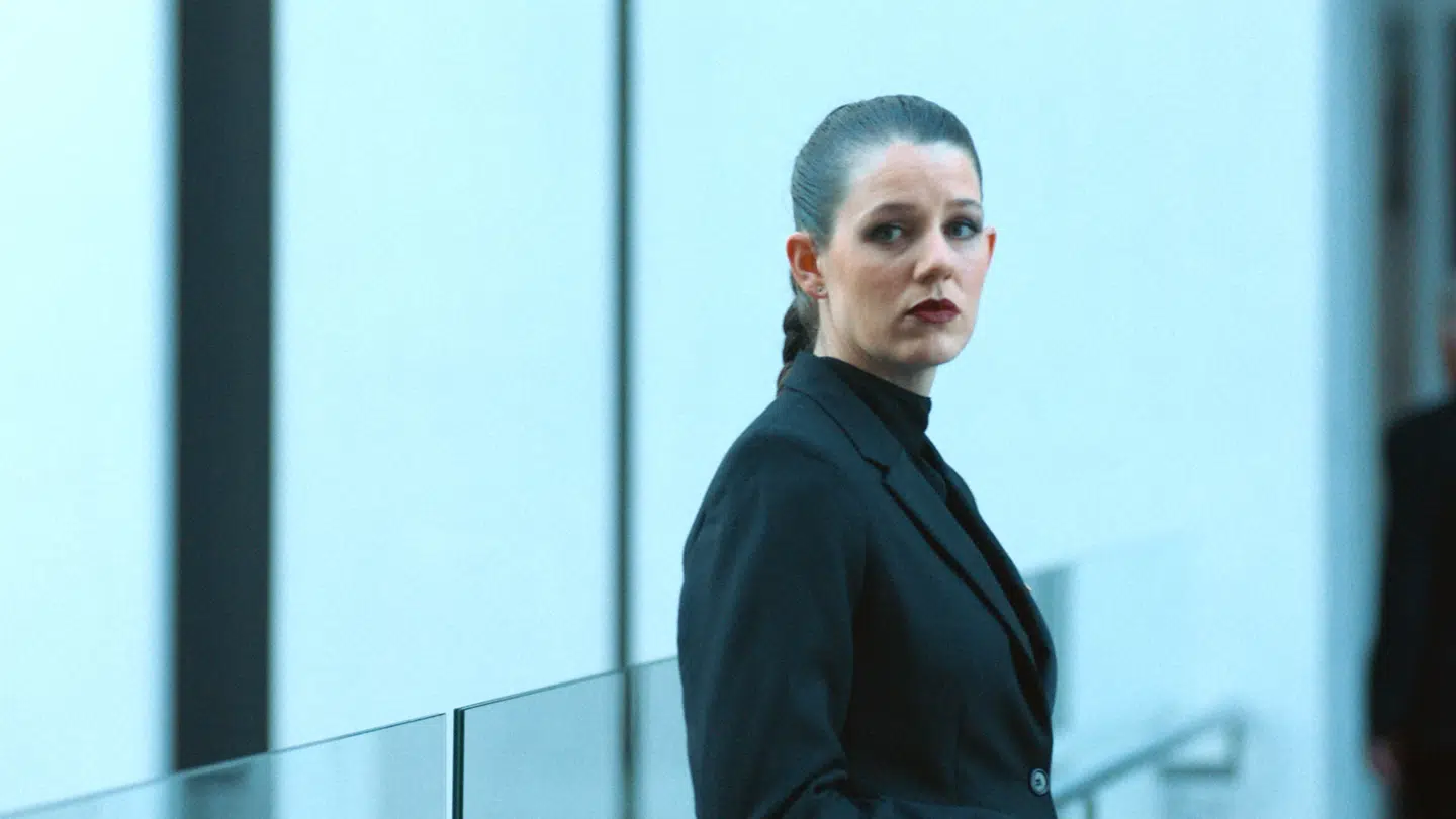 Hvad er der med hende fremtids-tidsrejse-chefen?