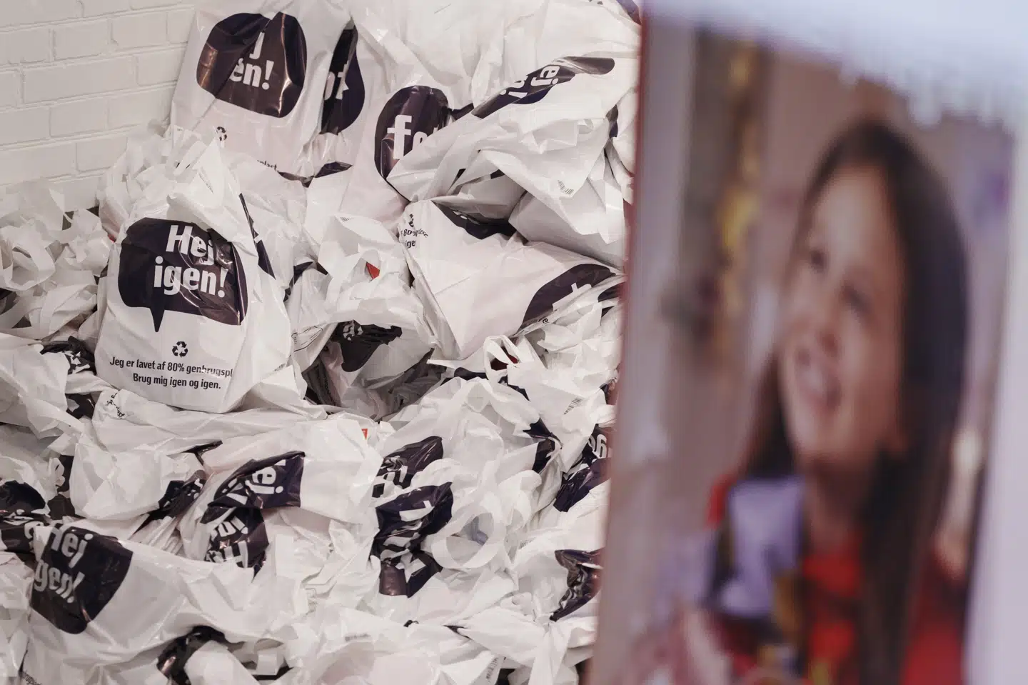 Blandt andet Frelsens Hær uddeler julehjælp. Sidste år bestod julehjælpen i gavekort til supermarked, legetøj og julelækkerier. (Arkivfoto).