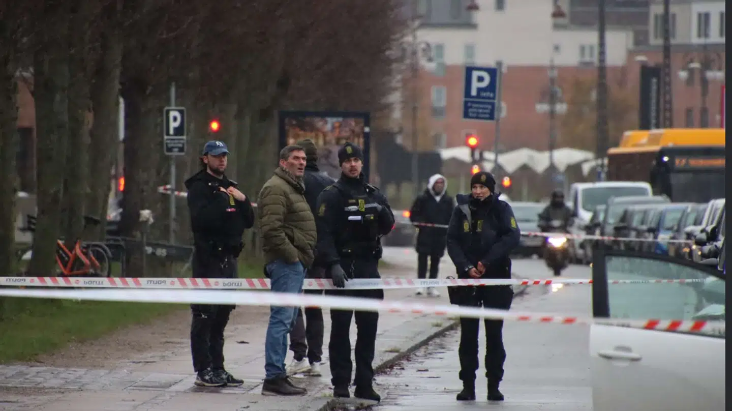 Politiet er massivt til stede på Nørrebro