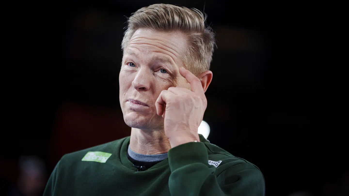 Jesper Jensen er præsenteret i den ungarske kvindehåndboldklub Ferencváros.