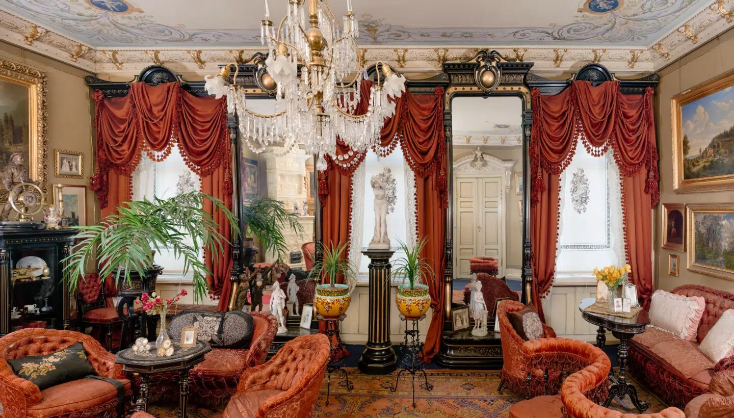 Salonen i Nationalmuseets Klunkehjemmet. Foto: John Lee og Arnold Mikkelsen, Nationalmuseet.