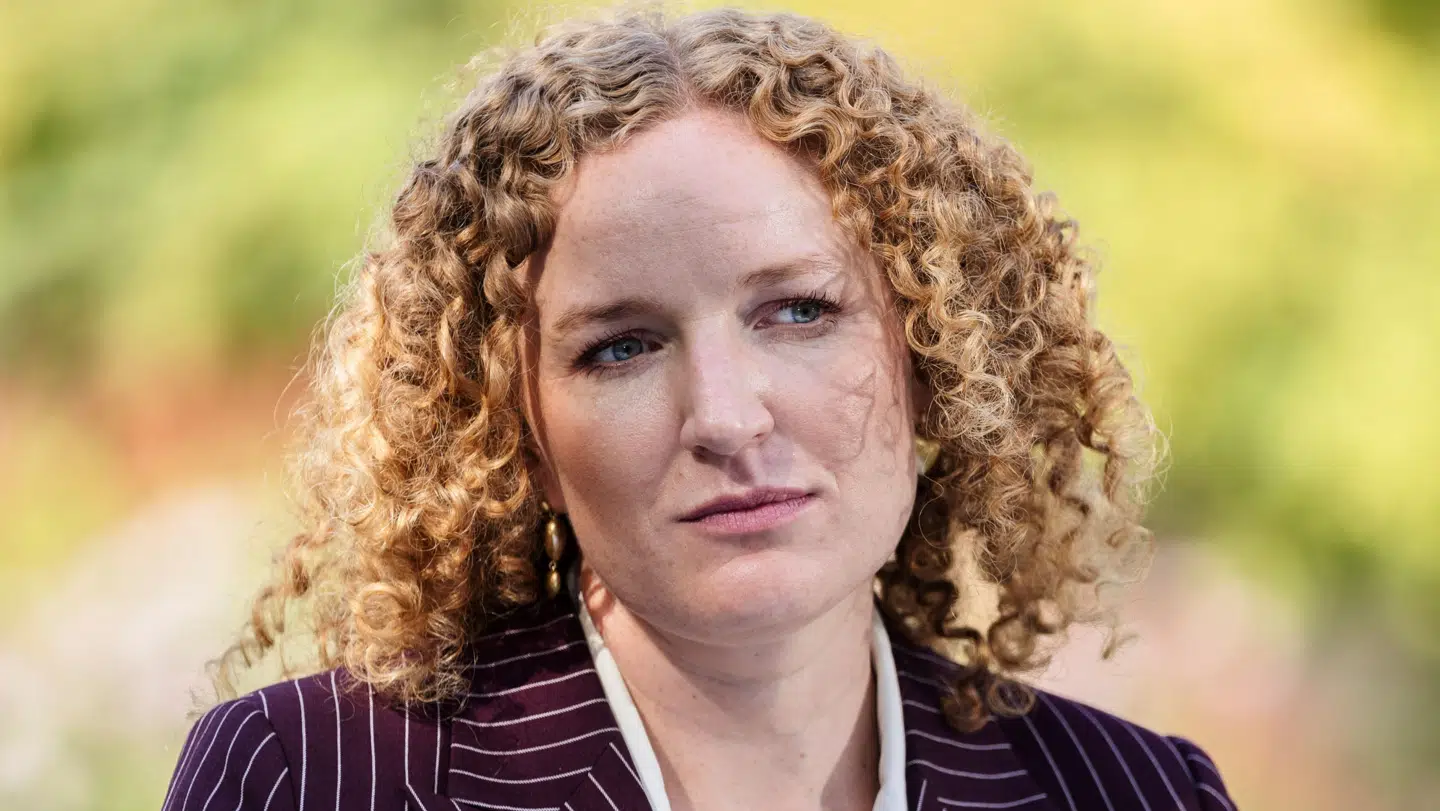 Rosa Lund (EL) er en af de politikere, der på sociale medier har blandet sig i den verserende debat om køn og graviditet.