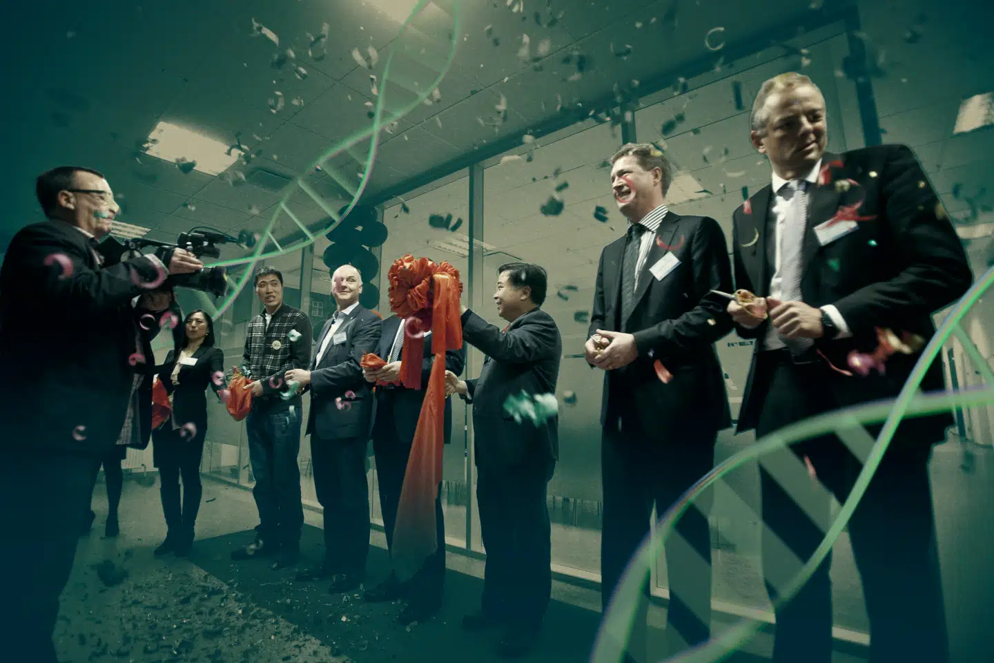 Der var jubel, da BGI, en af verdens førende forskningsinstitutioner inden for dna-forskning, lagde sit europæiske hovedkvarter i København. BGI sagde selv, at valget af Danmark blandt andet skyldtes det tætte samarbejde med danske forskere. I dag har den geopolitiske situation – og blikket på BGI – ændret sig markant. Grafik: Kristian Stauning