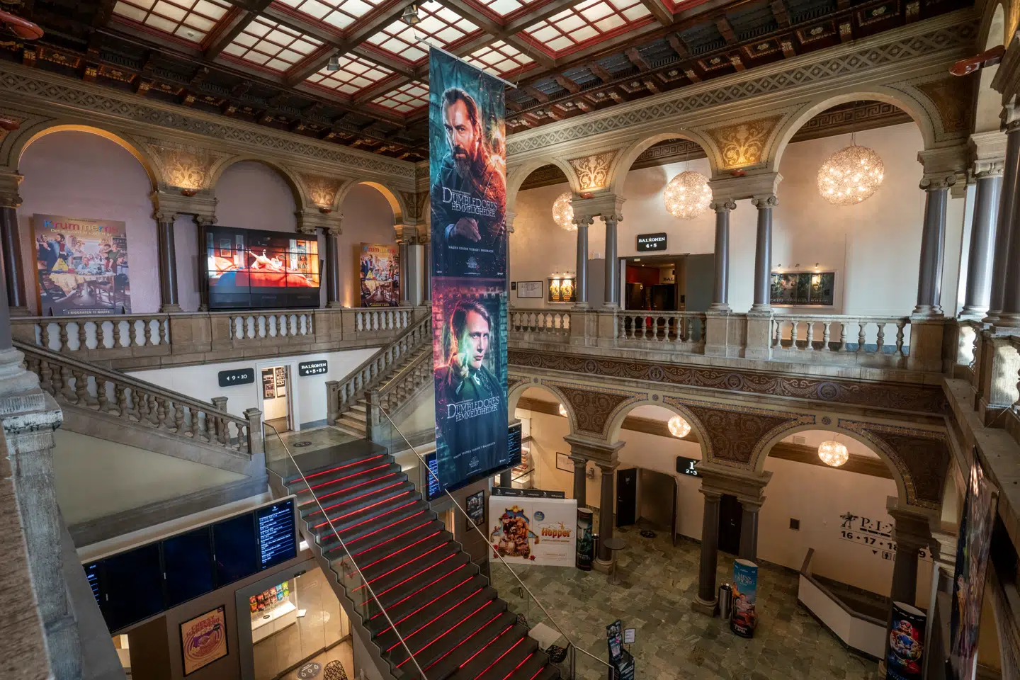 Hvis vi lader Palads Biografen forsvinde uden kamp, sender vi et signal om, at vores historie og fællesskab kan erstattes med det næste byggeprojekt, mener Kim Laursen.