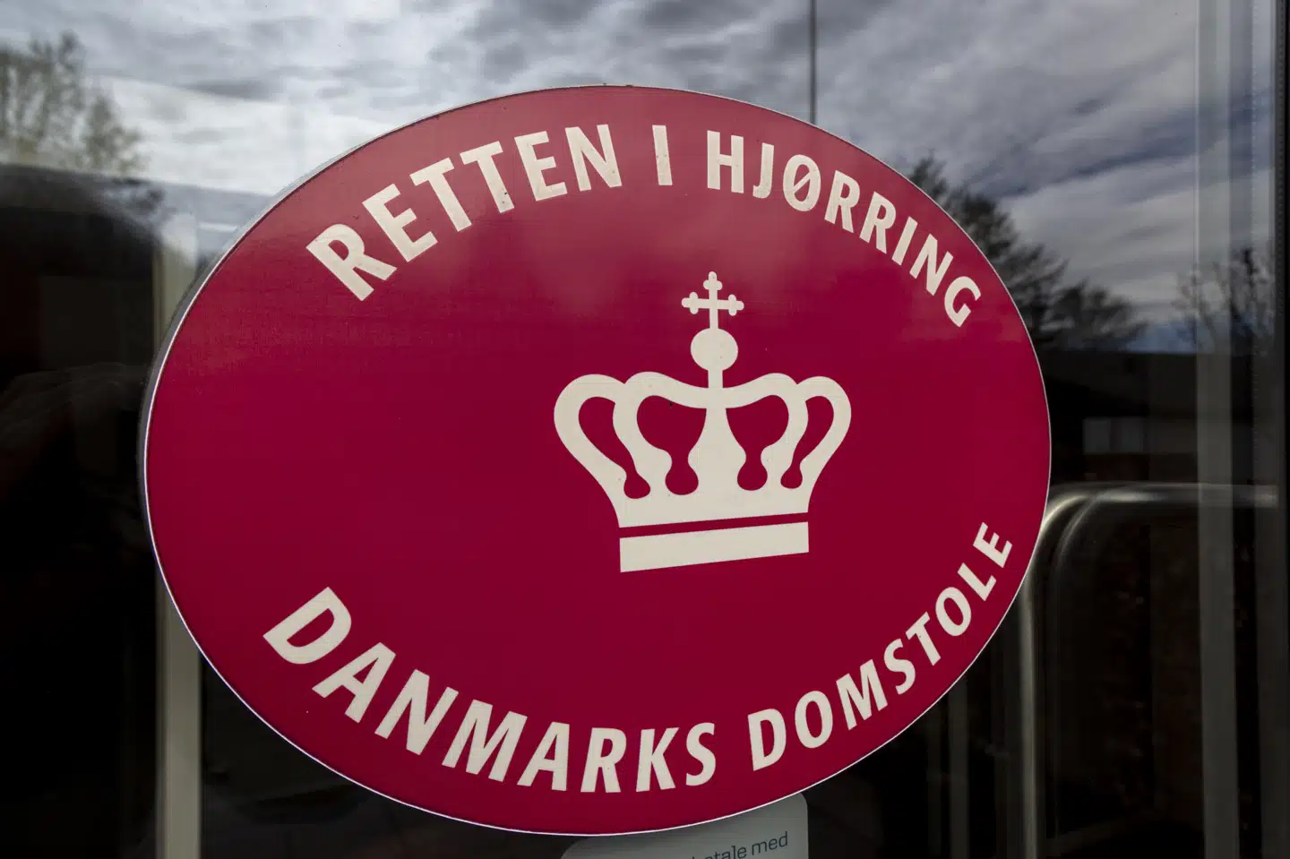 En 69-årig kvinde er torsdag blevet løsladt efter et grundlovsforhør i Retten i Hjørring, hvor hun blev sigtet for drab på hendes 89-årige mand. (Arkivfoto).