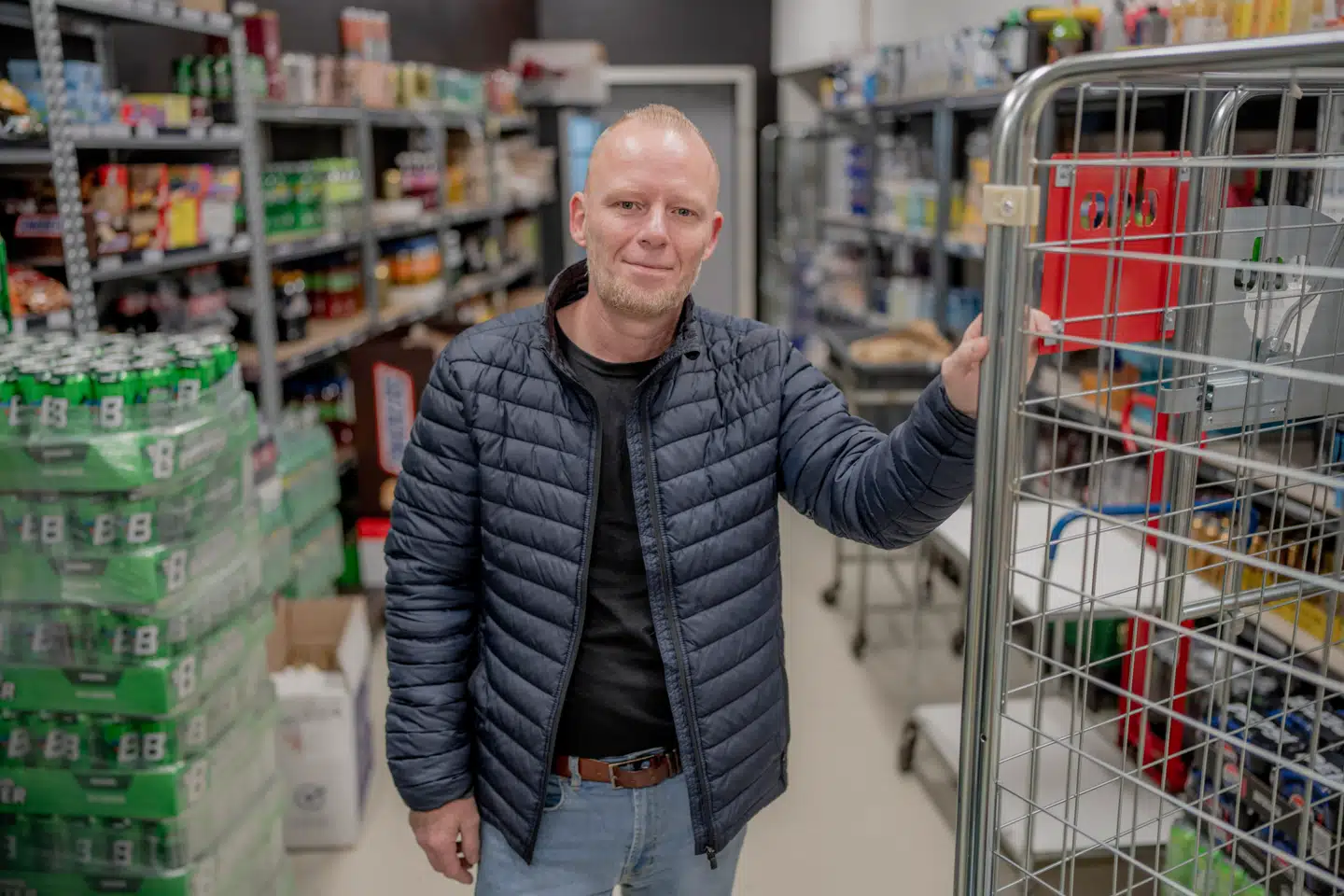 René Buelund, som forpagter den lokale OK-tankstation, ser helt anderledes på Udrejsecenter Kærshovedgård, end hans forgænger gjorde.