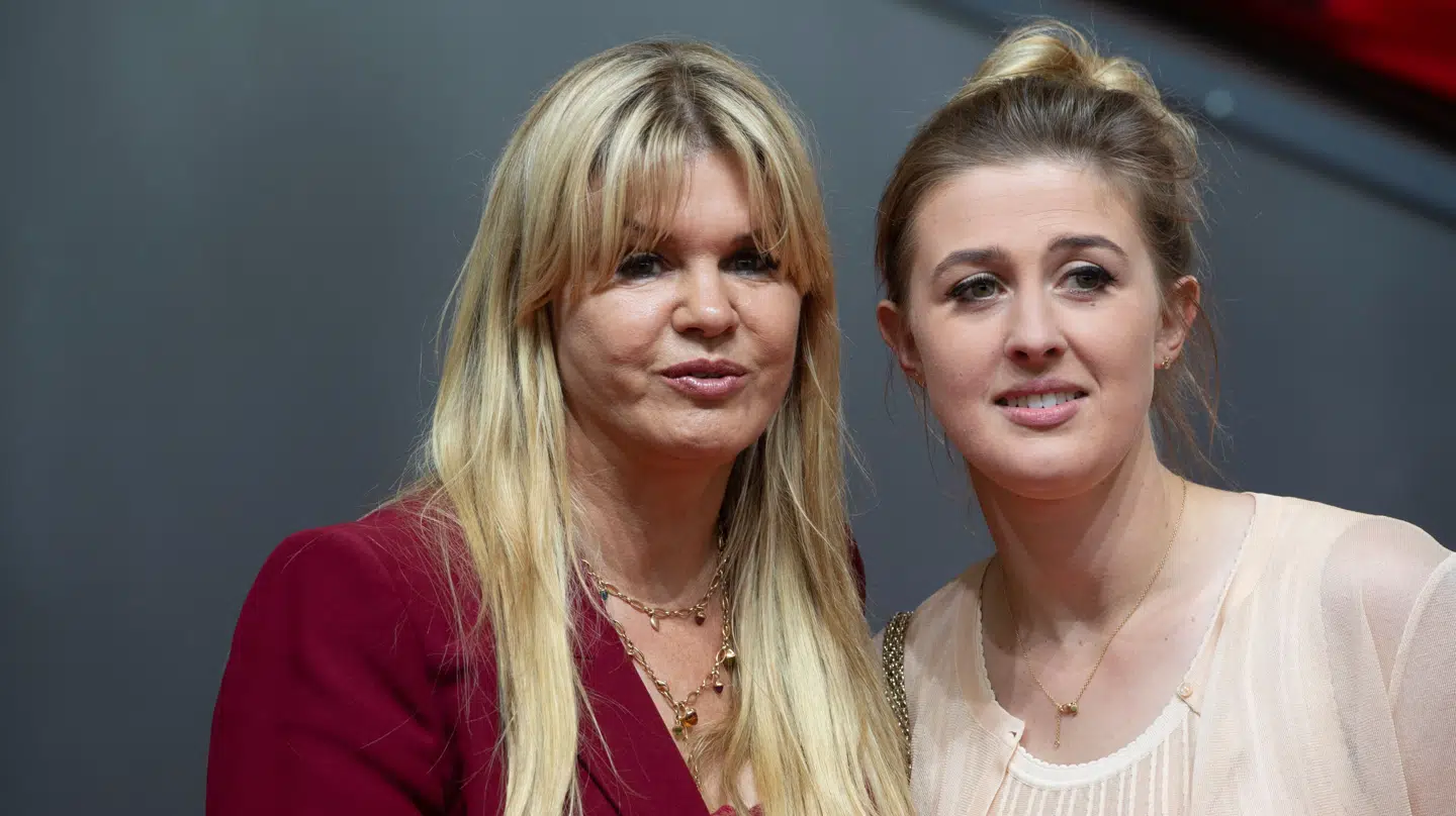 Gina Schumacher (th.) med sin mor Corinna Schumacher i 2022.