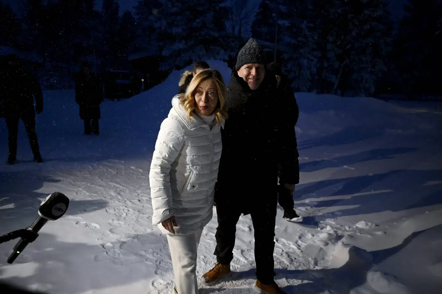 Den italienske premierminister Giorgia Meloni sammen med Finlands premierminister Petteri Orpo til topmødet i Finland. Begge mener de, at EU skal være mere forberedt på, at Rusland bruger migration som et våben.