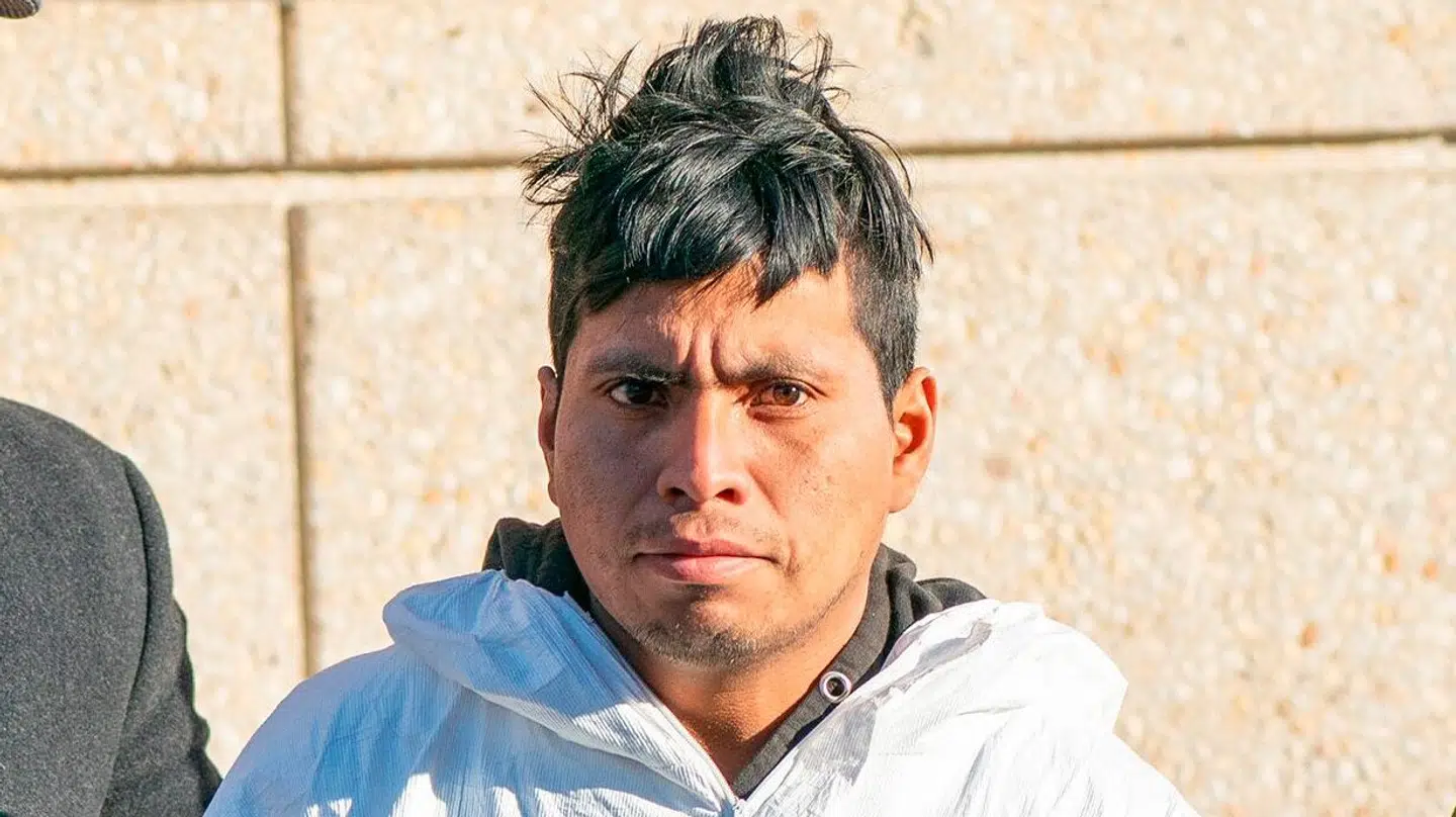 Det er denne 33-årige mand fra Guatemala, der angiveligt søndag satte ild til en forsvarsløs dame i New York.