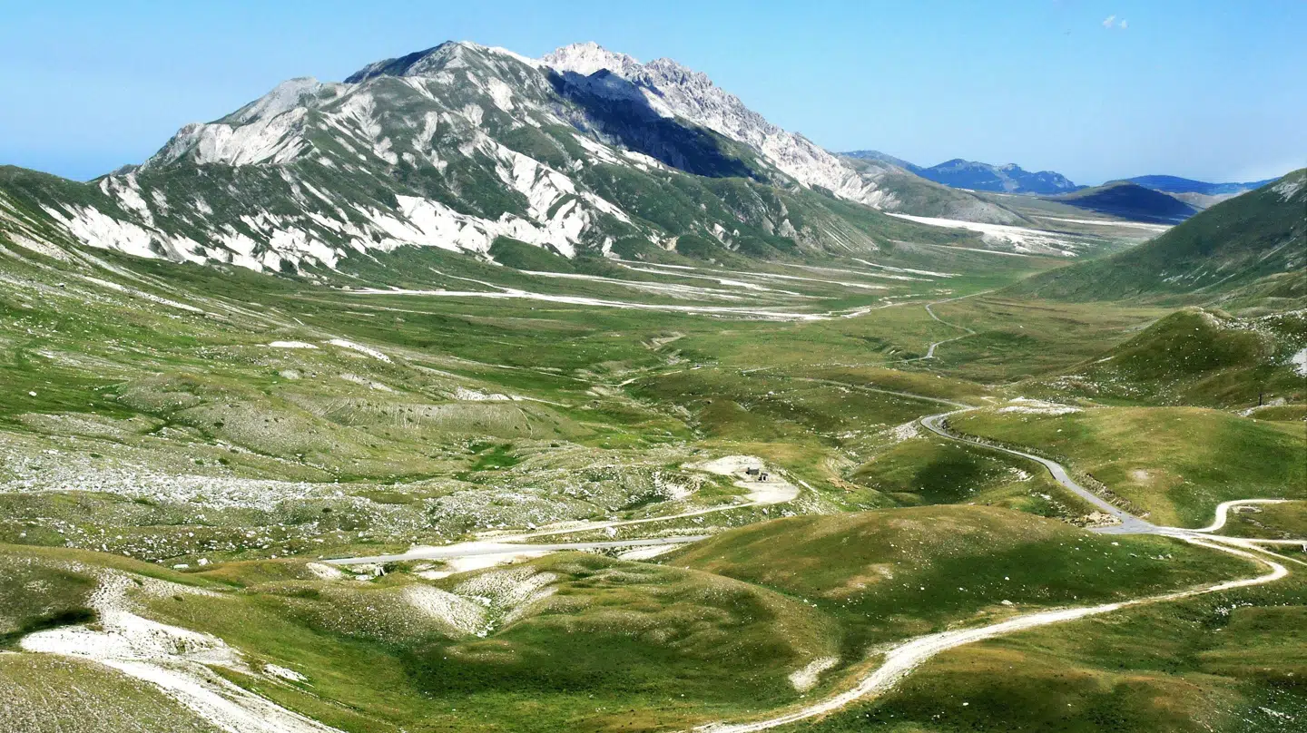 Det er i bjergområdet Gran Sasso, at de to bjergbestigere var på tur.