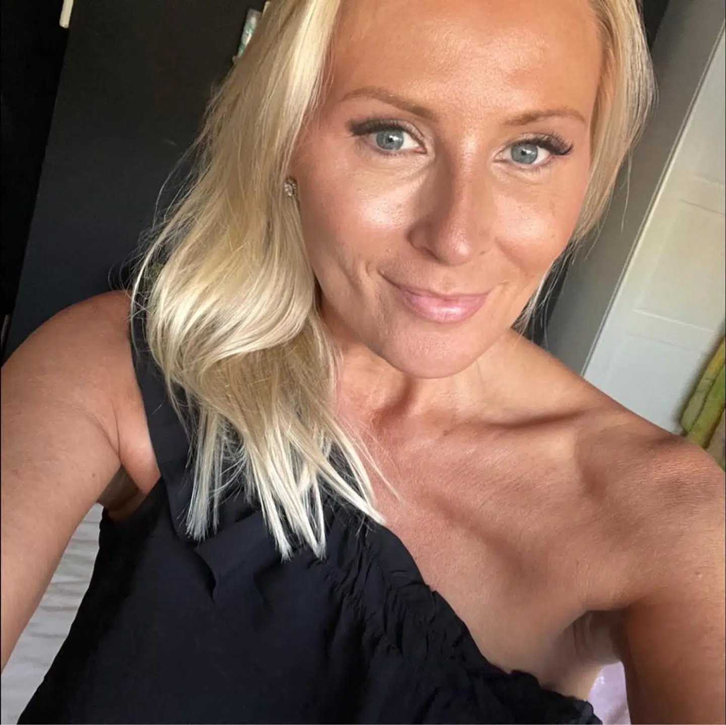 Gitte Koefoed blev syg på sin bryllupsrejse på TUIs femstjernede Hotel Blue i Kap Verde. Nu advarer hun andre. Foto: Privat