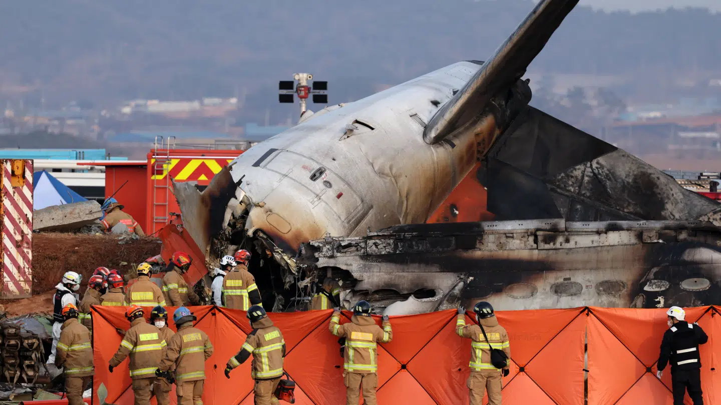 Flyet eksploderede kort efter landingen.