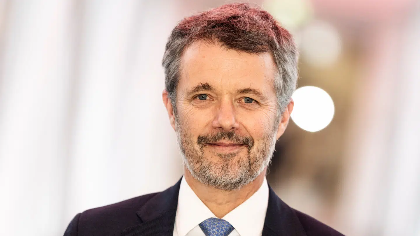 Kong Frederik skal tirsdag aften holde sin første nytårstale.