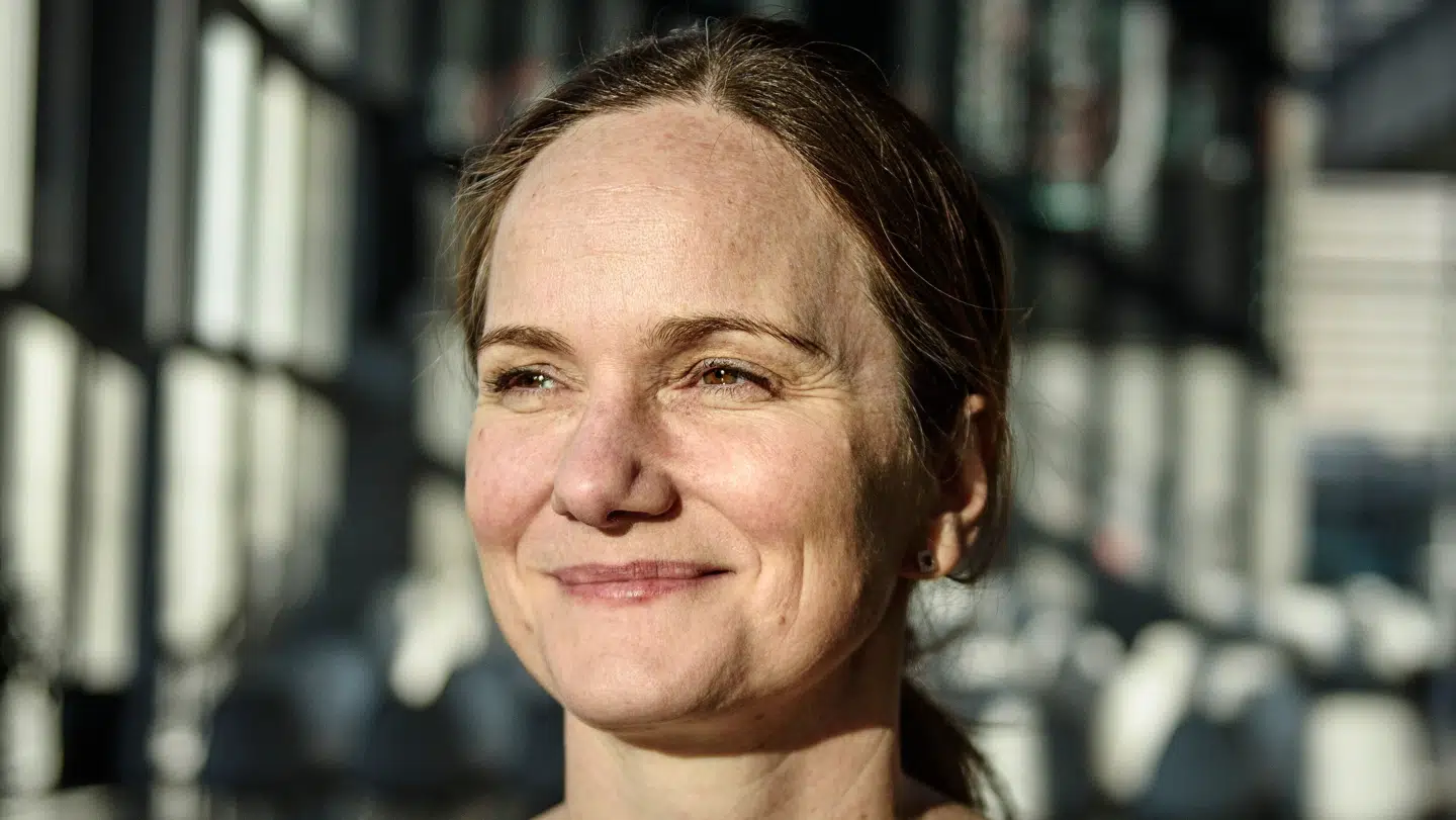 Rektor Maja Bødtcher-Hansen på Frederiksberg Gymnasium har ikke en oplevelse af, at modstand mod jul er noget, der fylder meget blandt sine muslimske elever. Frederiksberg Gymnasiet er et af de gymnasier i Danmark med flest indvandrere og efterkommere.