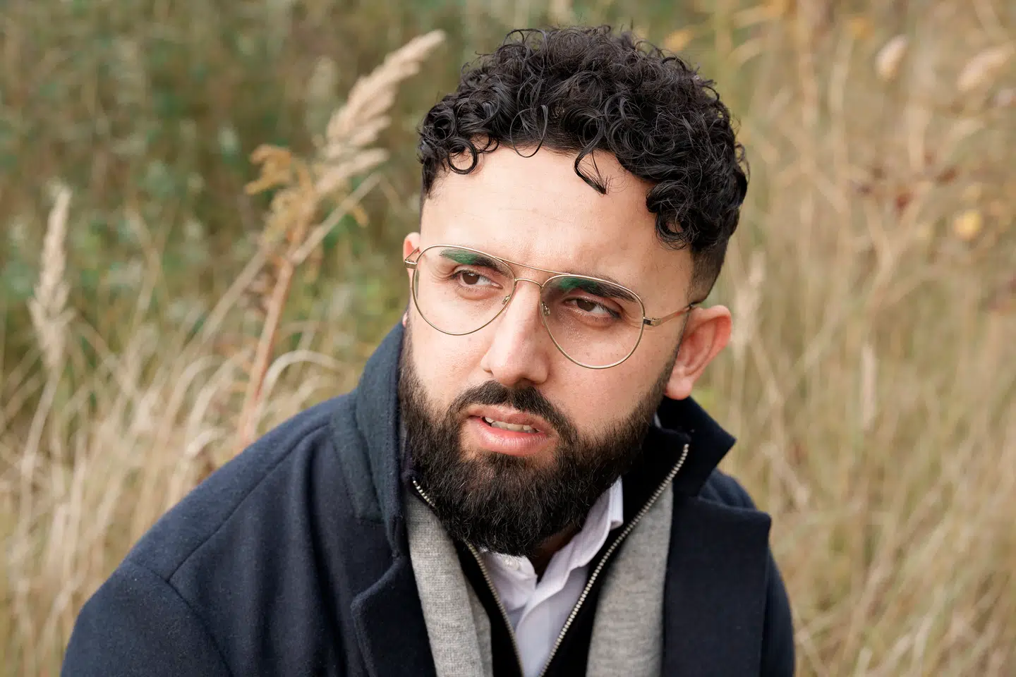 »Jeg har personligt intet problem med, at folk ikke fejrer jul. Det respekterer jeg fuldt ud. Men jeg har et kæmpe problem med, at en imam bruger sin autoritet til at skabe had mod os,« skriver Yaqoub Ali.