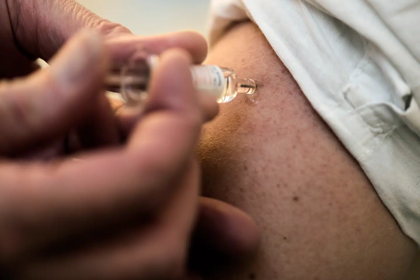 Flere tusinde personer i Region Hovedstaden dropper covid-19- og influenzavaccinerne.