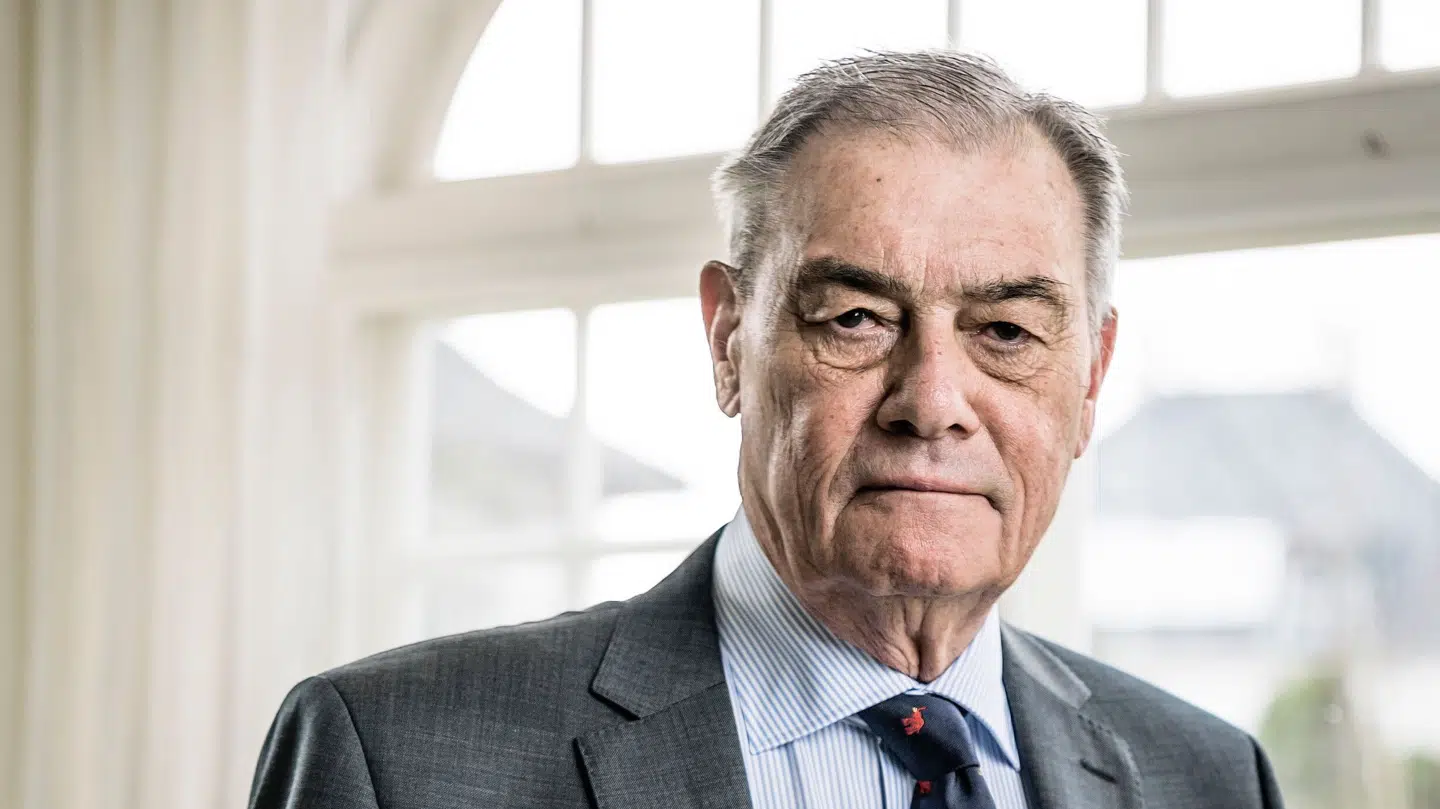 Asger Aamund så Kongens første tale med stor interesse.