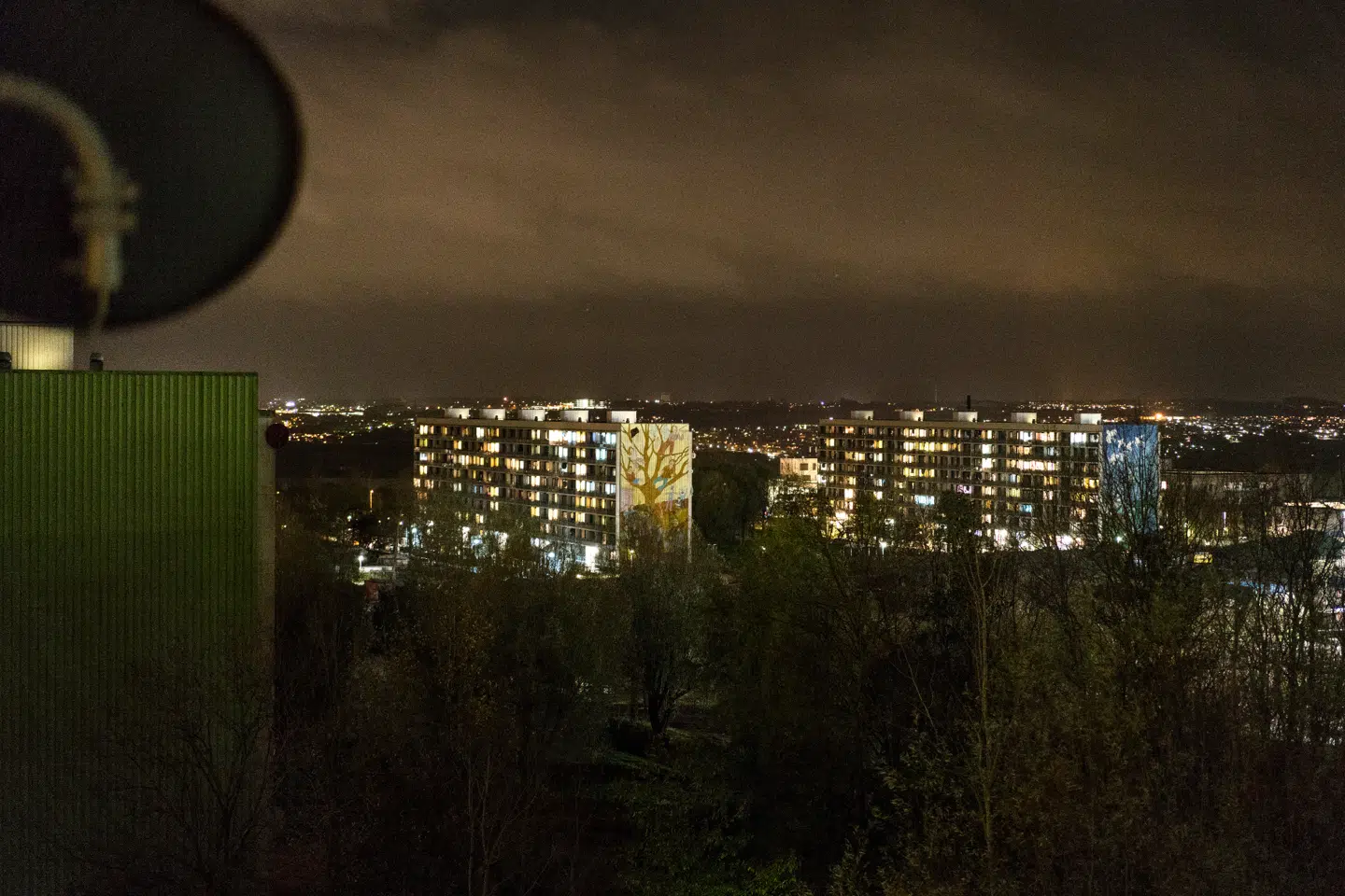Aarhus har problemer med kriminelle familier. Eksempelvis viser et internt dokument, at medlemmer af fire familier i Aarhus Vest er sigtet eller mistænkt for at bryde loven næsten 5.000 gange.