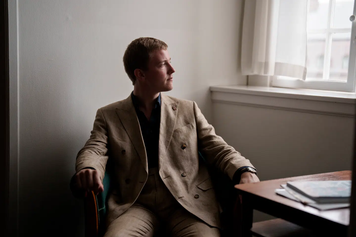 Dansk Folkepartis udlændingeordfører, Mikkel Bjørn, foreslår et klart brud på menneskerettighedskonventionerne.